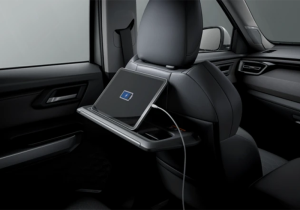 Meja Lipat di Belakang Kursi Depan